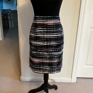 Ann Taylor Petite 8 Skirt, Black and red